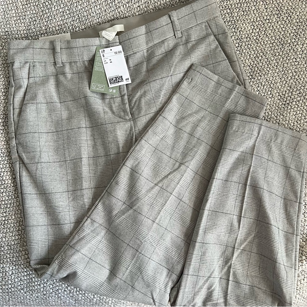 Light gray H&M slacks, size 14, NWT